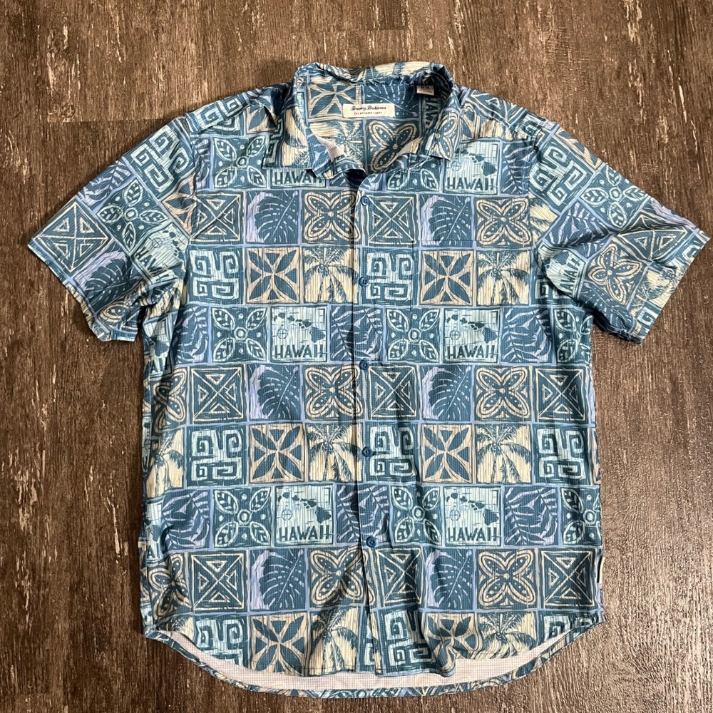 Tommy Bahama IslandZone Hawaii Print Button Up Shirt‎ Mens Medium M